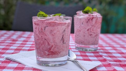 Zwetschken-Fool im Glas